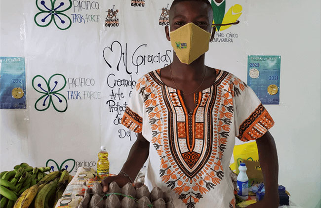 Entrega de mercadorias e <em>kits</em> de higiene e autocuidado aos Jovens Criadores de Chocó, 2020.